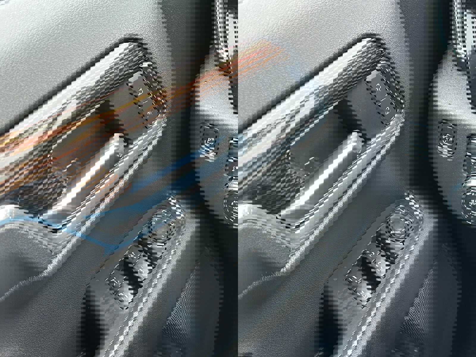 Used 2023 GMC Sierra 1500 Elevation image 31