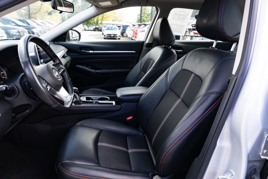 Used 2023 Nissan Altima 2.5 SR image 18