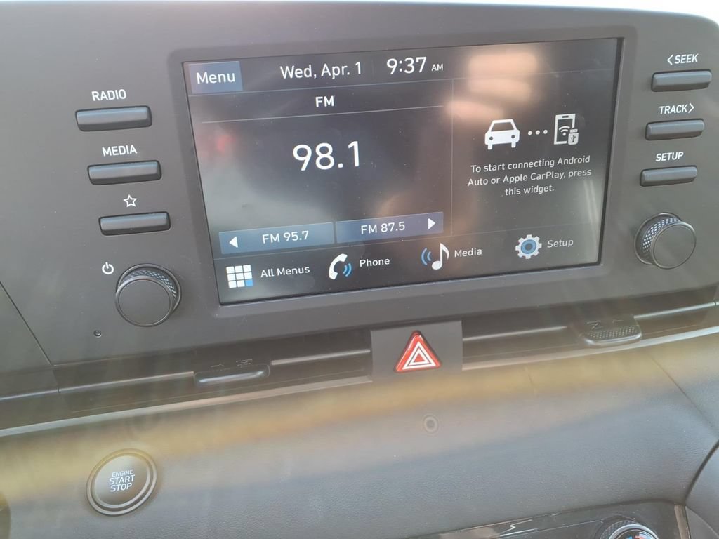 New 2025 Hyundai Elantra Sport FWD image 20