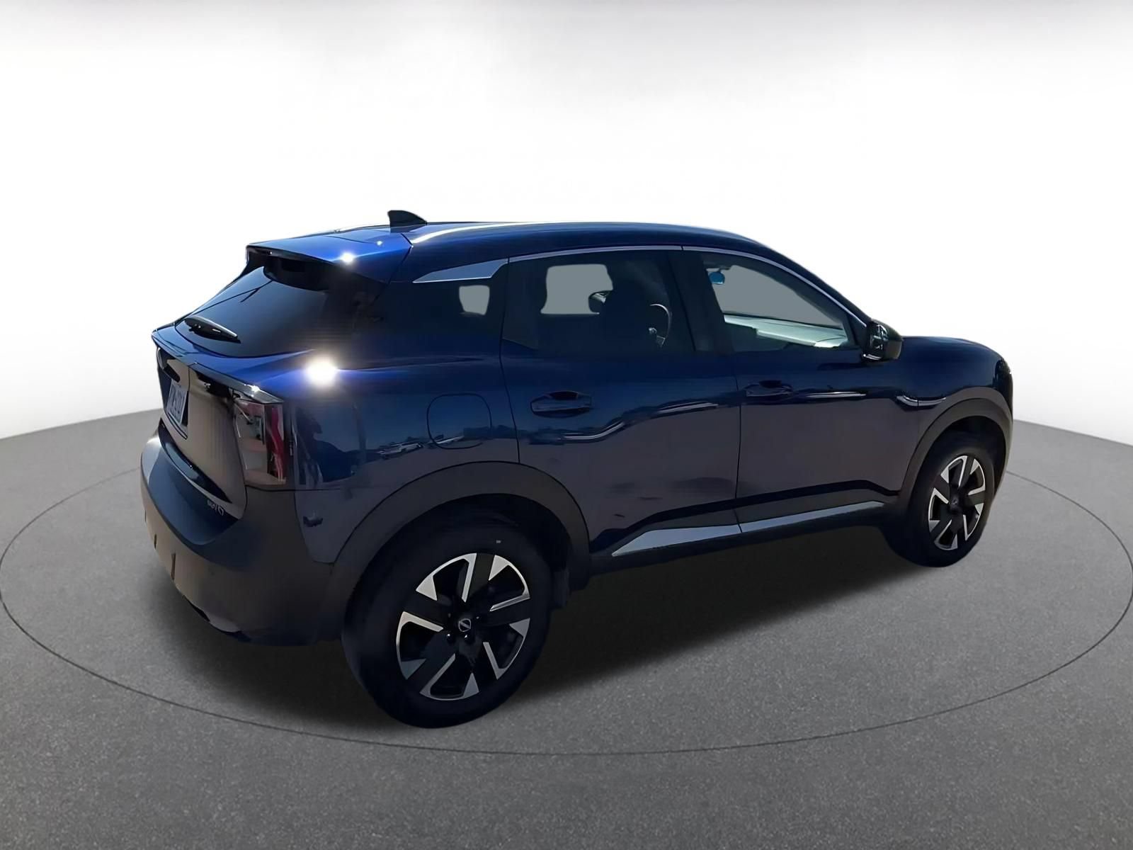 Used 2026 Nissan Kicks SV w/ Cold Weather Package AWD/4WD image 13