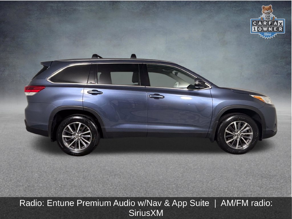 Used 2019 Toyota Highlander XLE AWD/4WD image 11