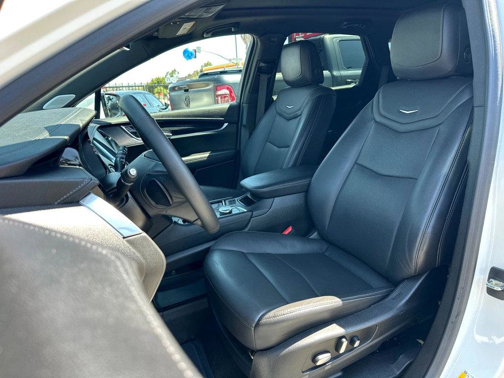Used 2023 Cadillac XT5 Premium Luxury image 42