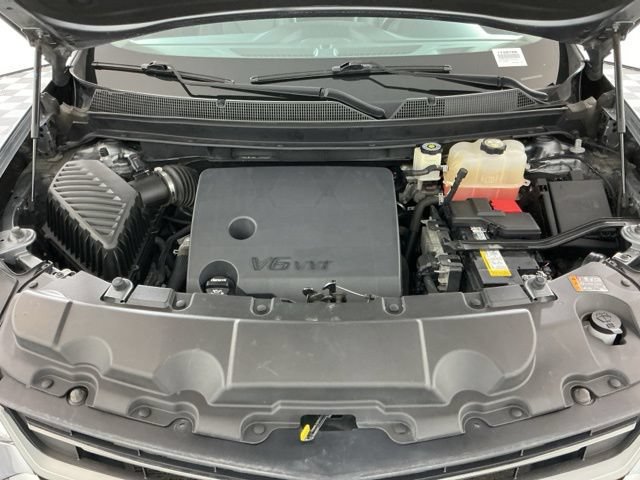 Used 2020 Chevrolet Traverse RS w/ LPO, 'HIT The Road' Package AWD/4WD image 36
