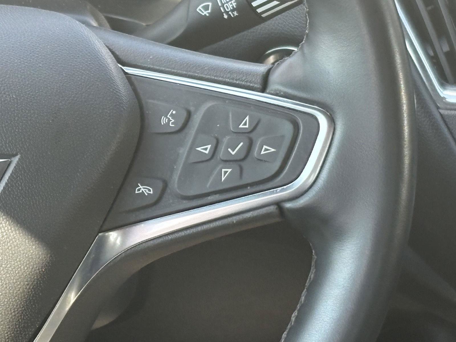 Used 2024 Chevrolet Malibu LT FWD image 12