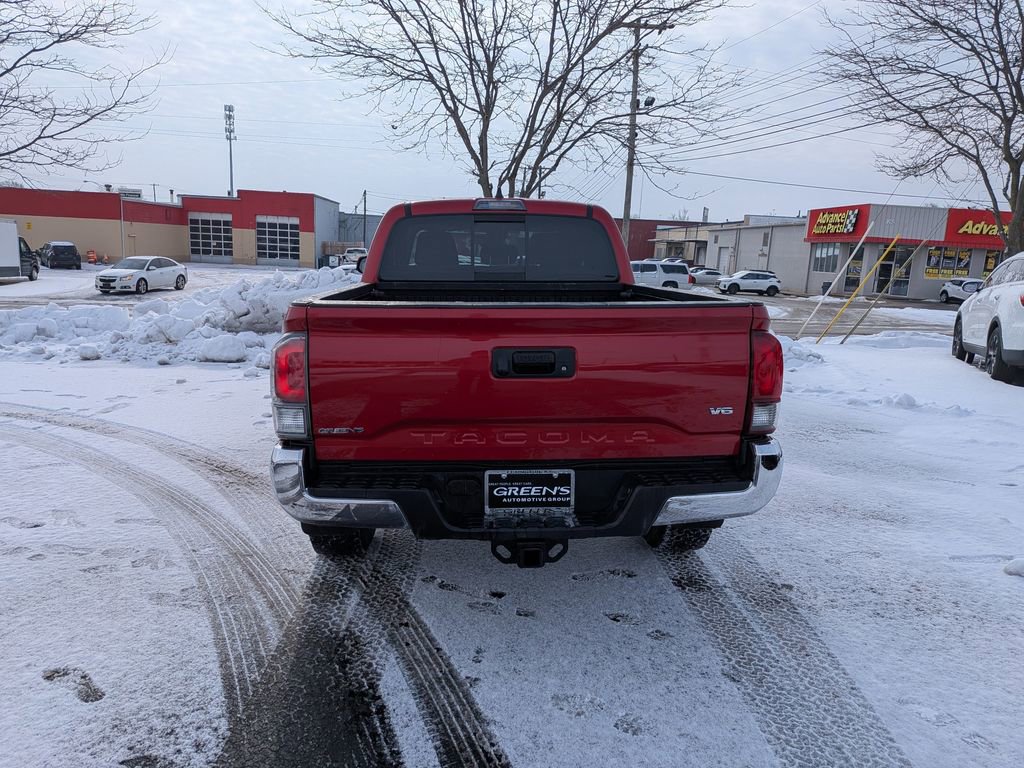 Used 2021 Toyota Tacoma TRD Off-Road image 6