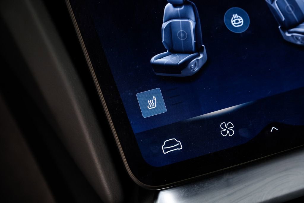 Used 2024 Lucid Air Touring image 20