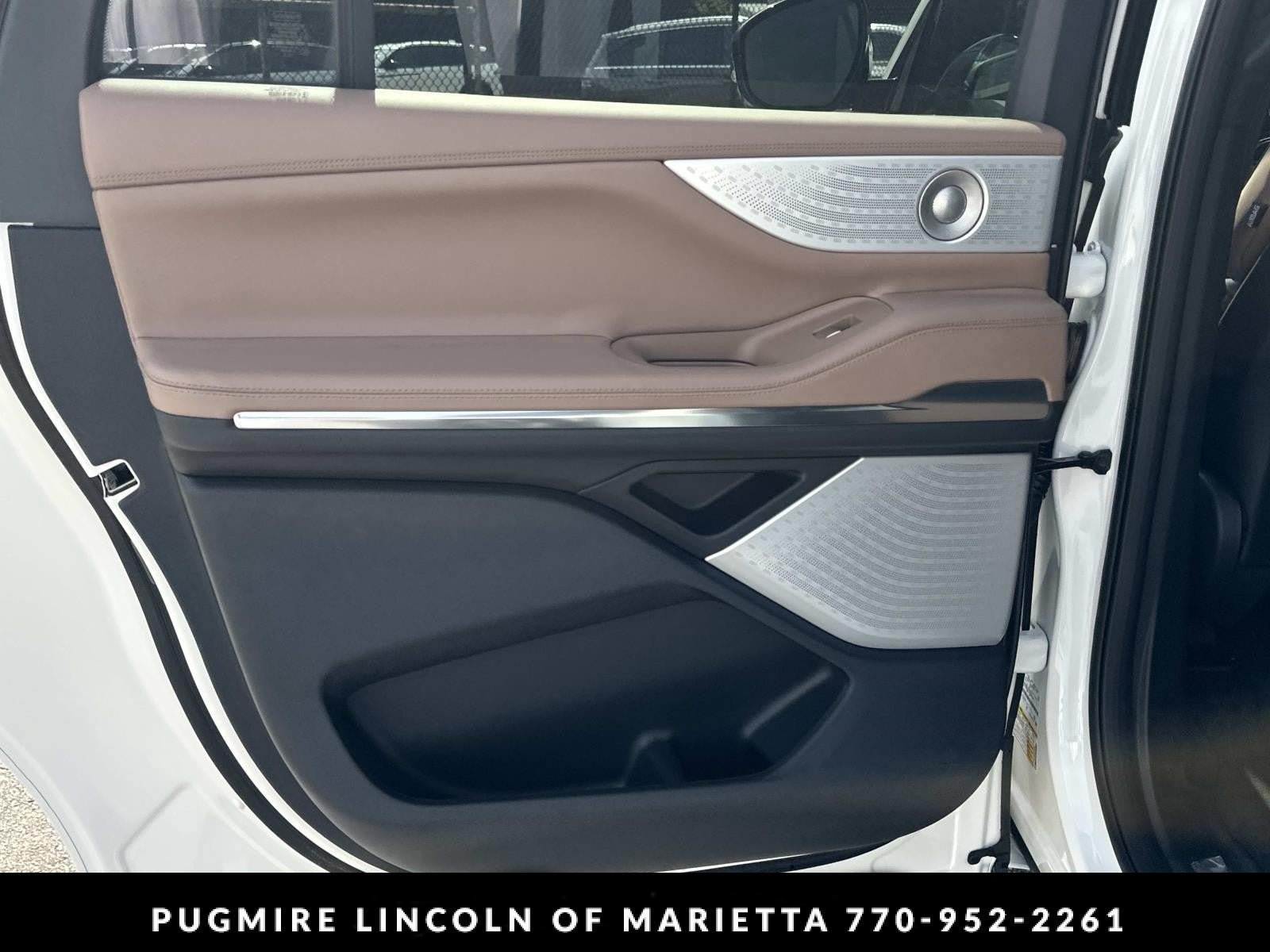 New 2027 Lincoln Navigator L Black Label AWD/4WD image 22