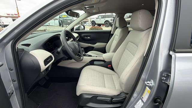 New 2026 Honda HR-V LX image 32
