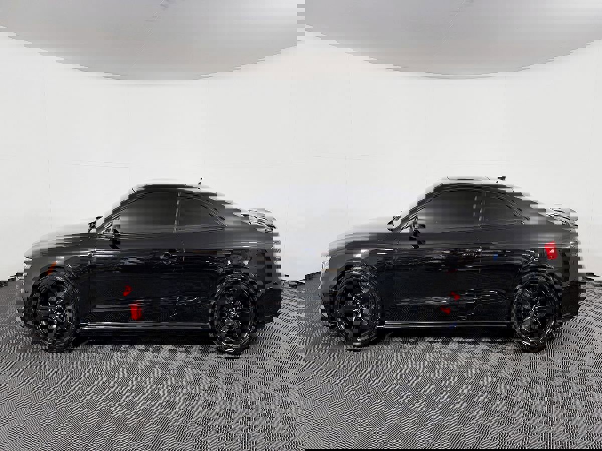 Used 2015 Audi RS 5 Coupe w/ Black Optic Plus Package AWD/4WD image 17