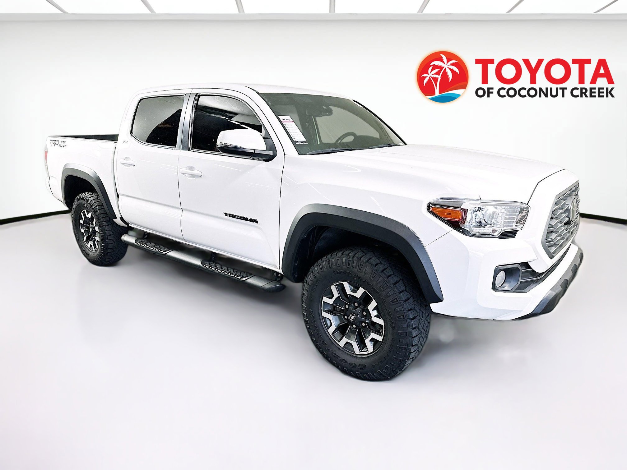 Used 2023 Toyota Tacoma TRD Off-Road w/ Technology Package image 1