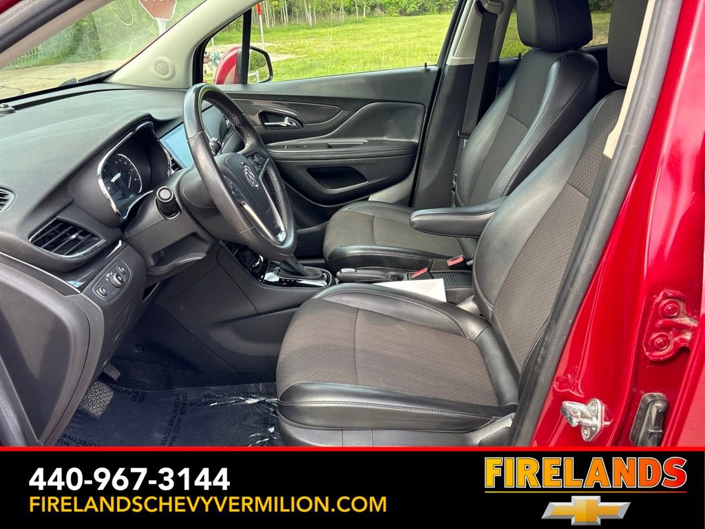 Used 2019 Buick Encore Sport Touring w/ Safety Package FWD image 5