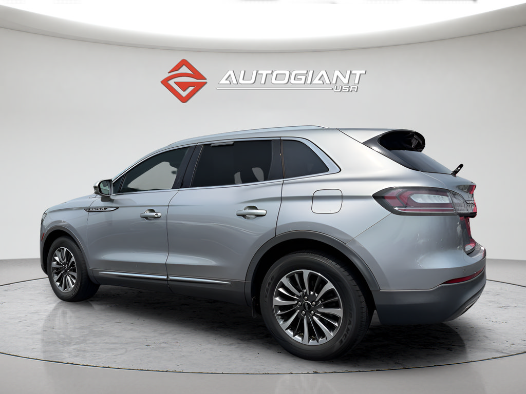 Used 2021 Lincoln Nautilus Reserve FWD image 4