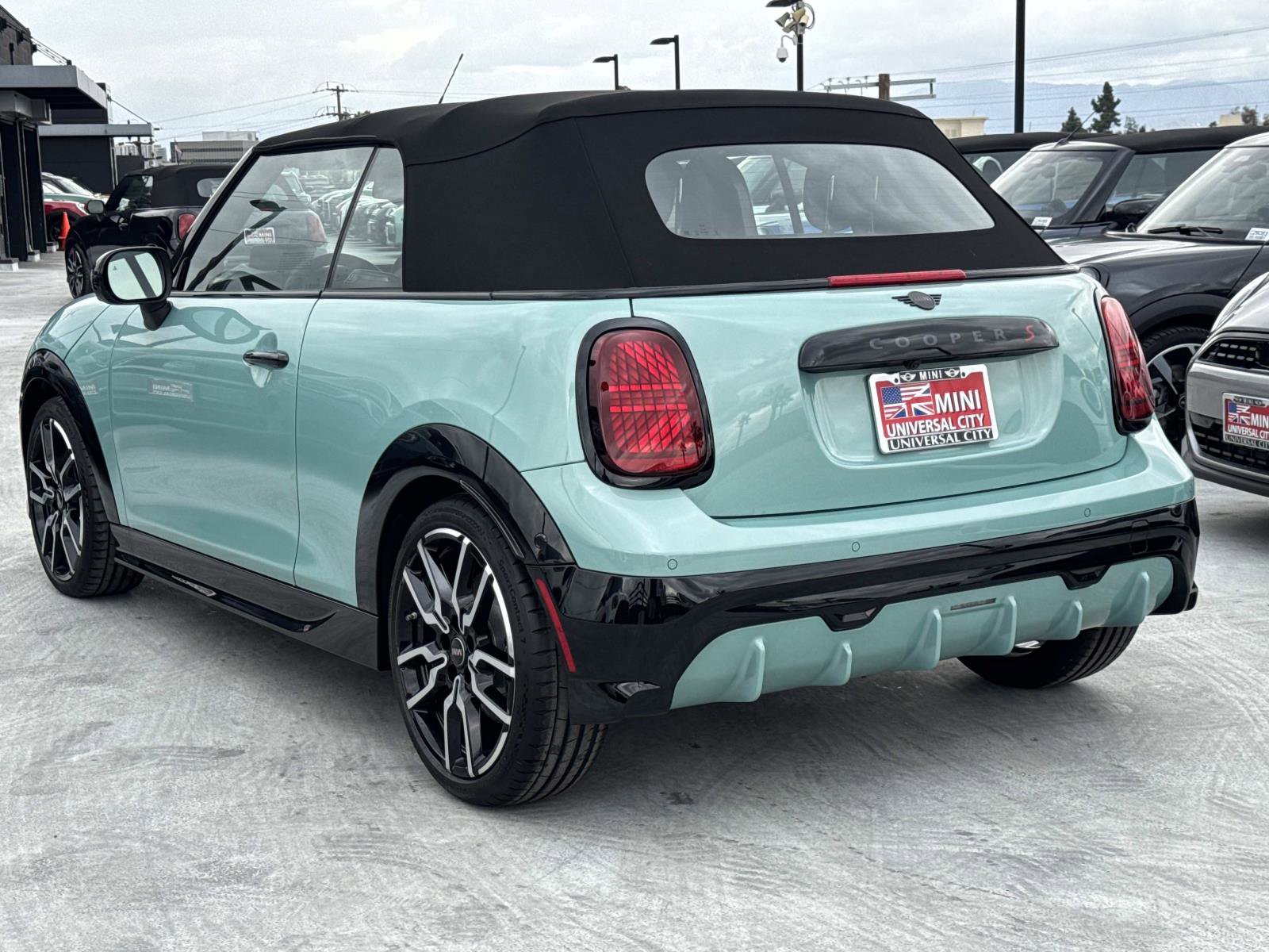 New 2026 MINI Cooper S image 3