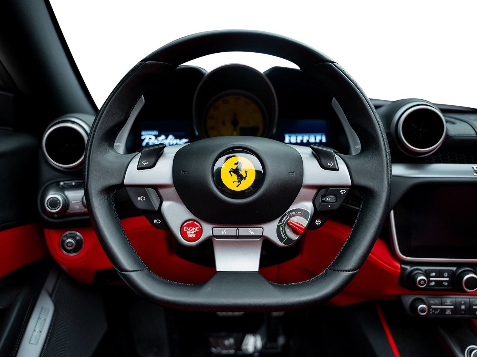 Used 2019 Ferrari Portofino RWD image 34