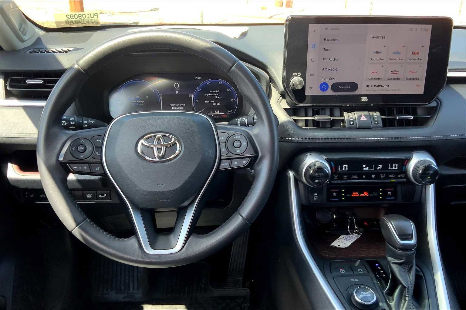 Used 2023 Toyota RAV4 Limited image 5
