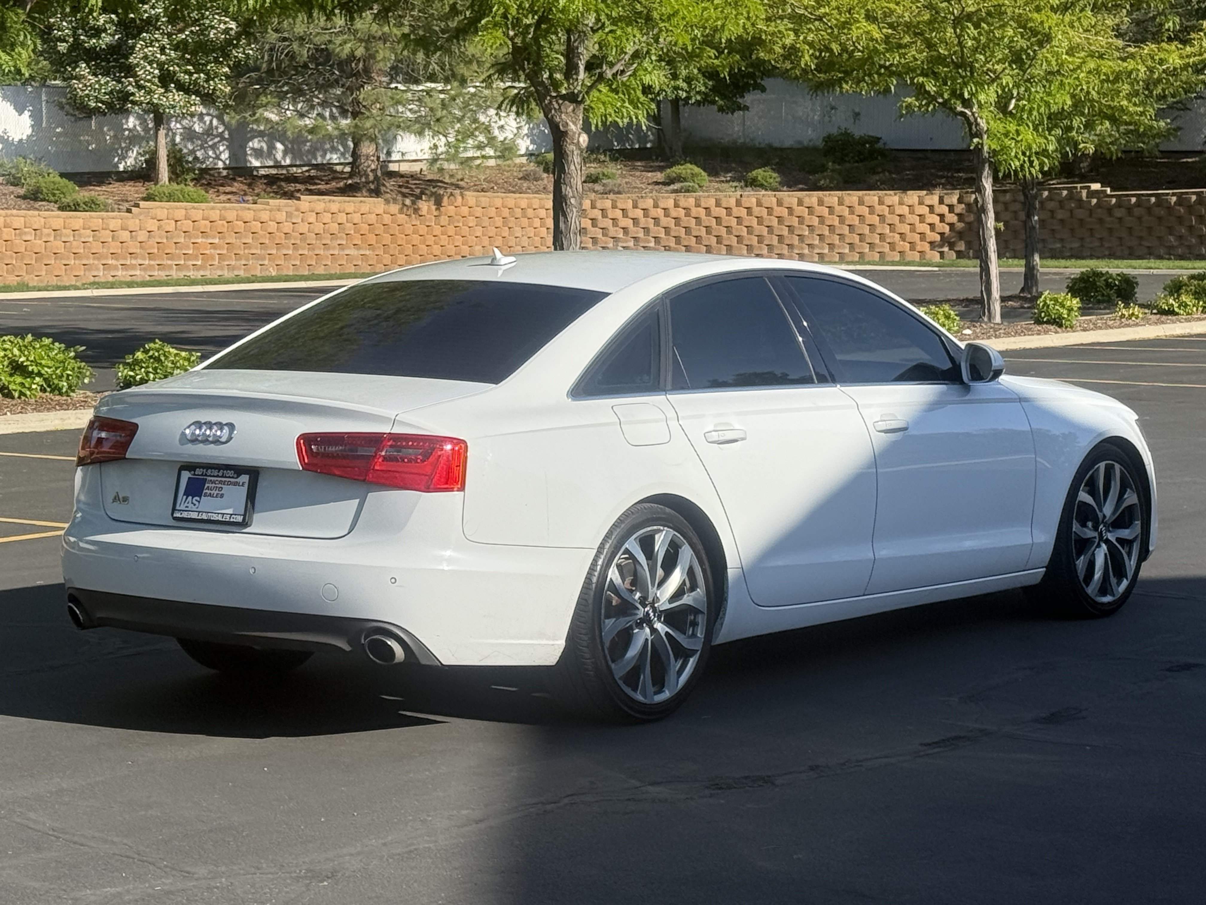 Used 2014 Audi A6 2.0T Premium Plus w/ Premium Plus Package FWD image 4