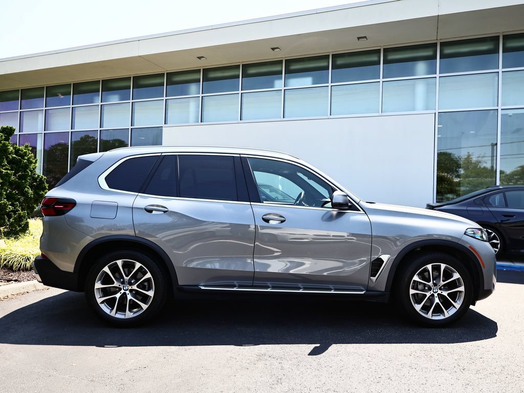 Used 2024 BMW X5 sDrive40i RWD image 5