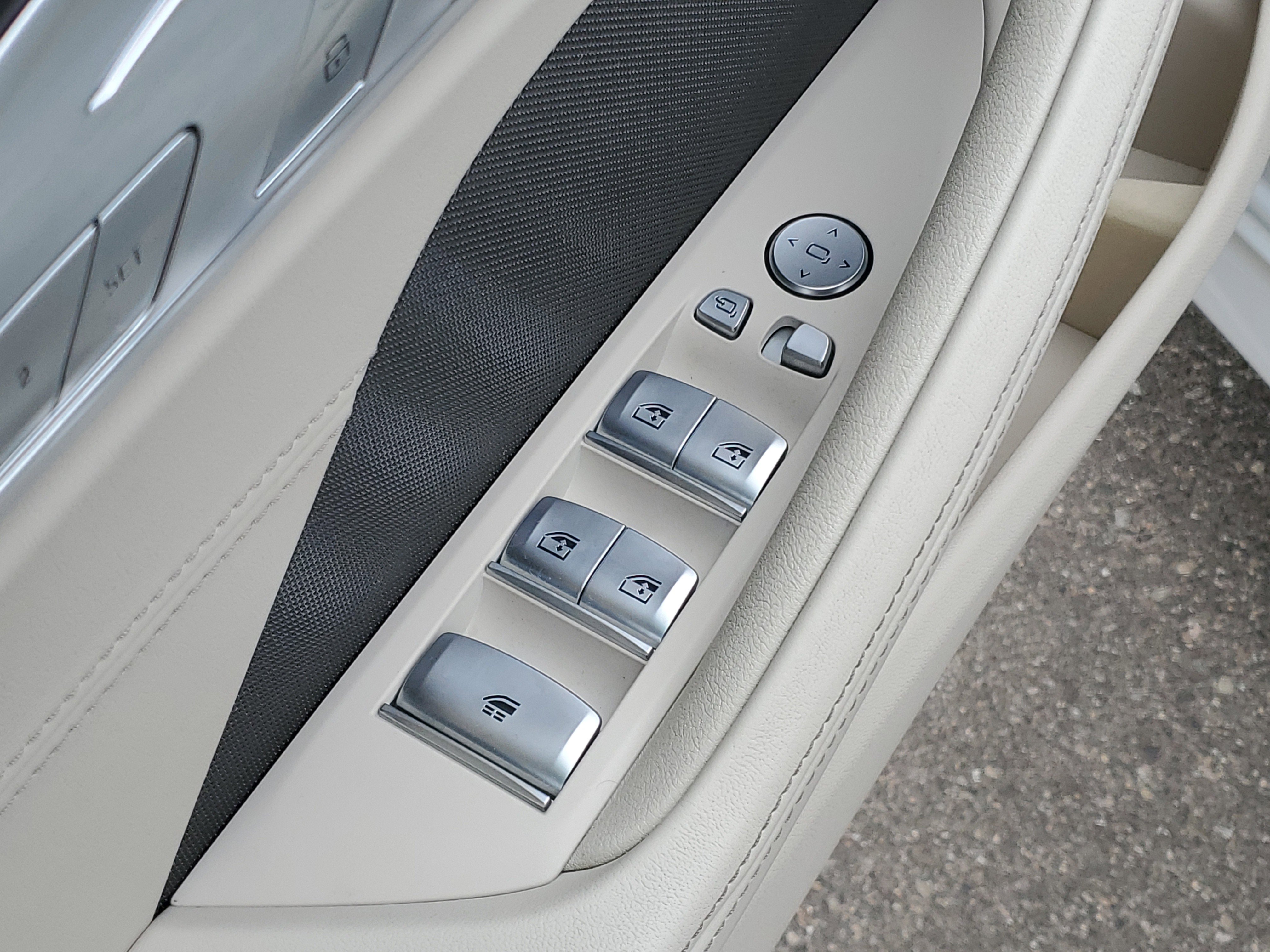 Certified 2023 BMW 840i xDrive Convertible image 6