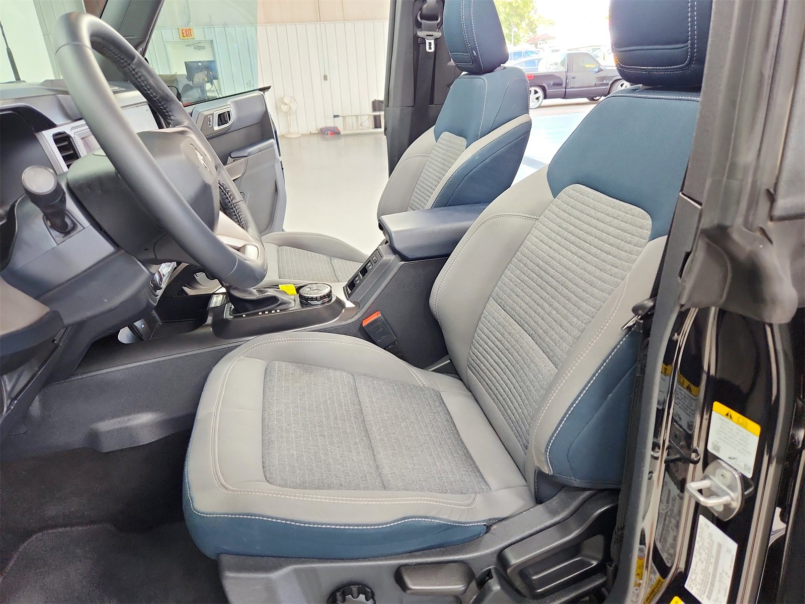 Used 2022 Ford Bronco Outer Banks image 19