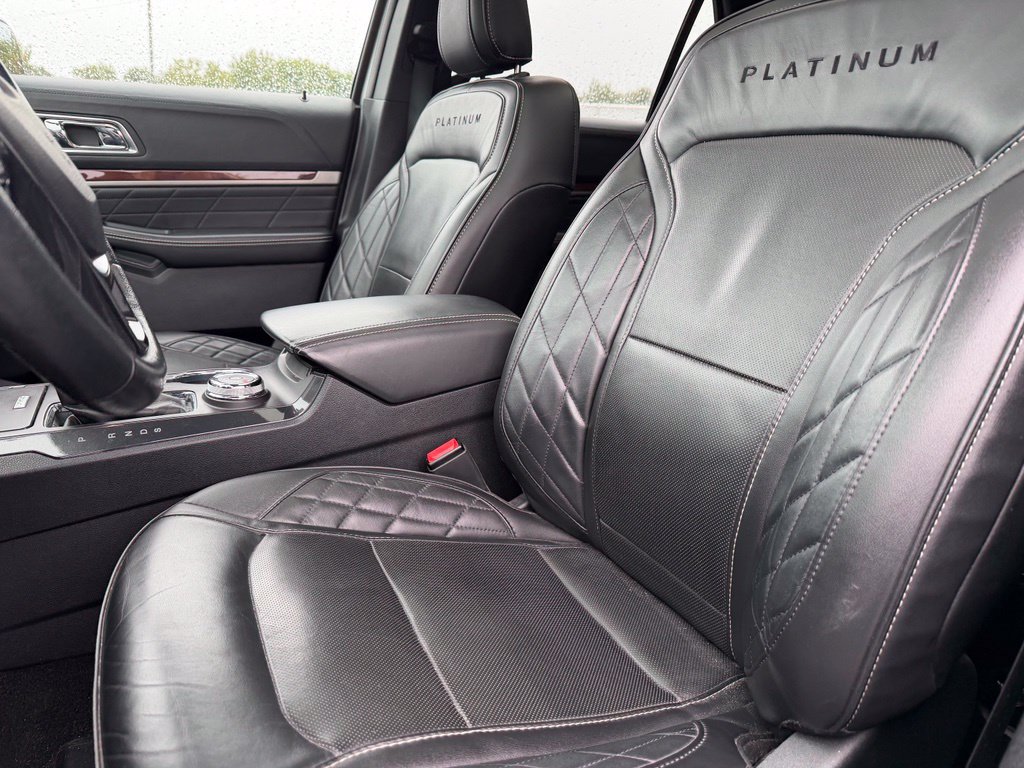 Certified 2019 Ford Explorer Platinum AWD/4WD image 9