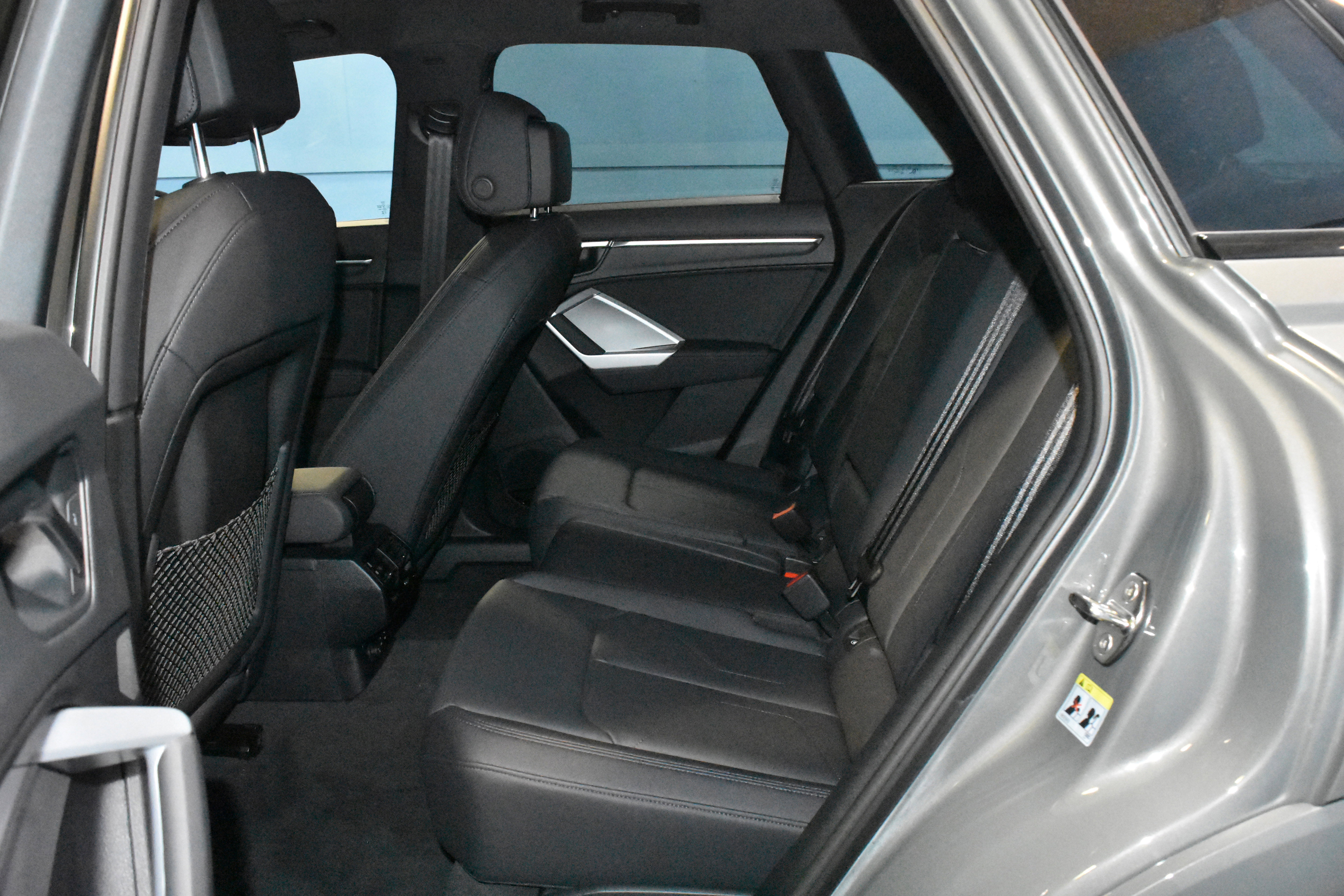 New 2025 Audi Q3 2.0T Premium image 21