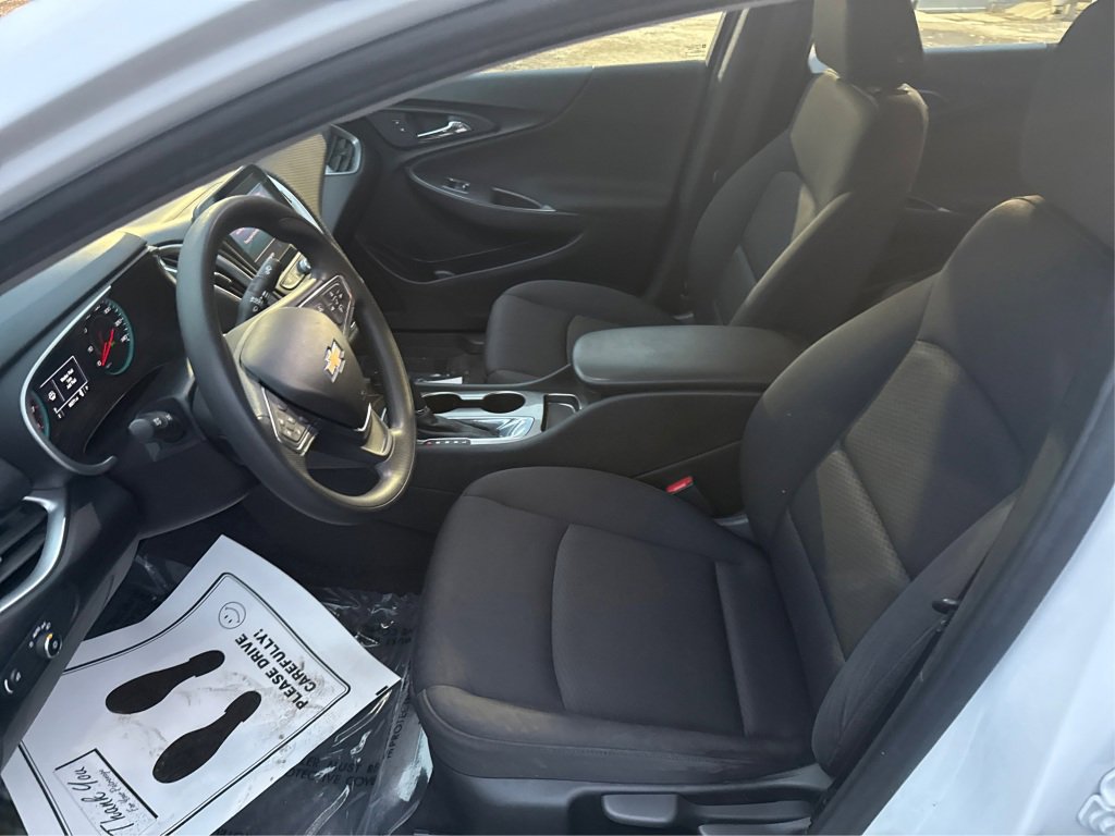 Used 2020 Chevrolet Malibu LS w/ LPO, Convenience Package 1 FWD image 11