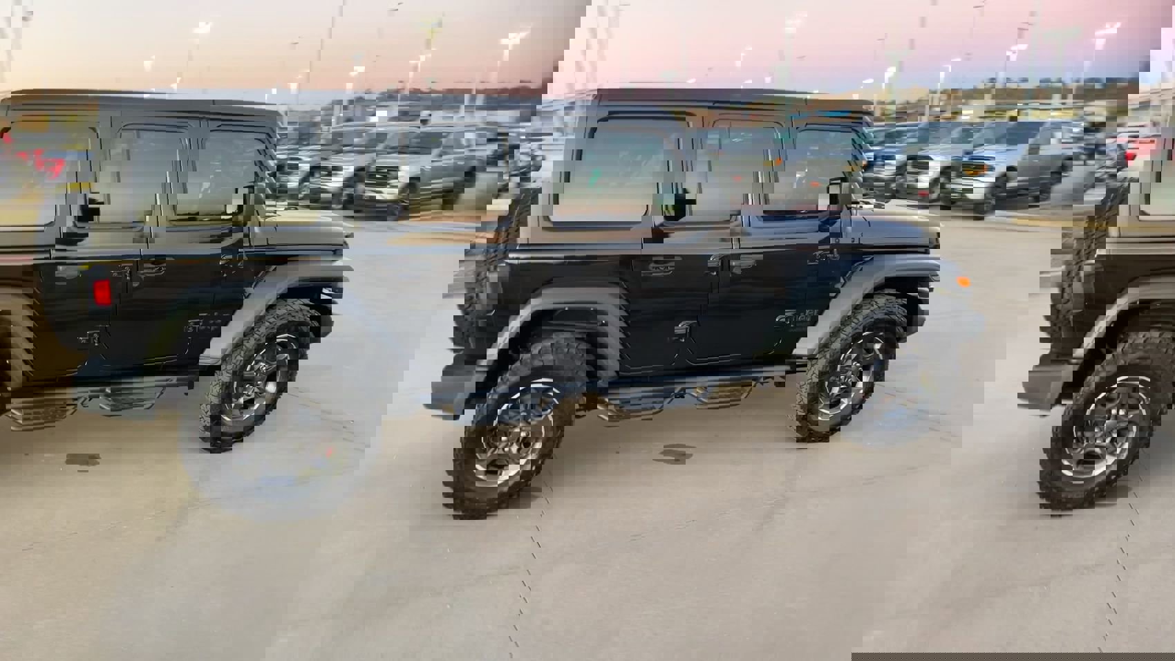 Used 2022 Jeep Wrangler Unlimited Sport image 8