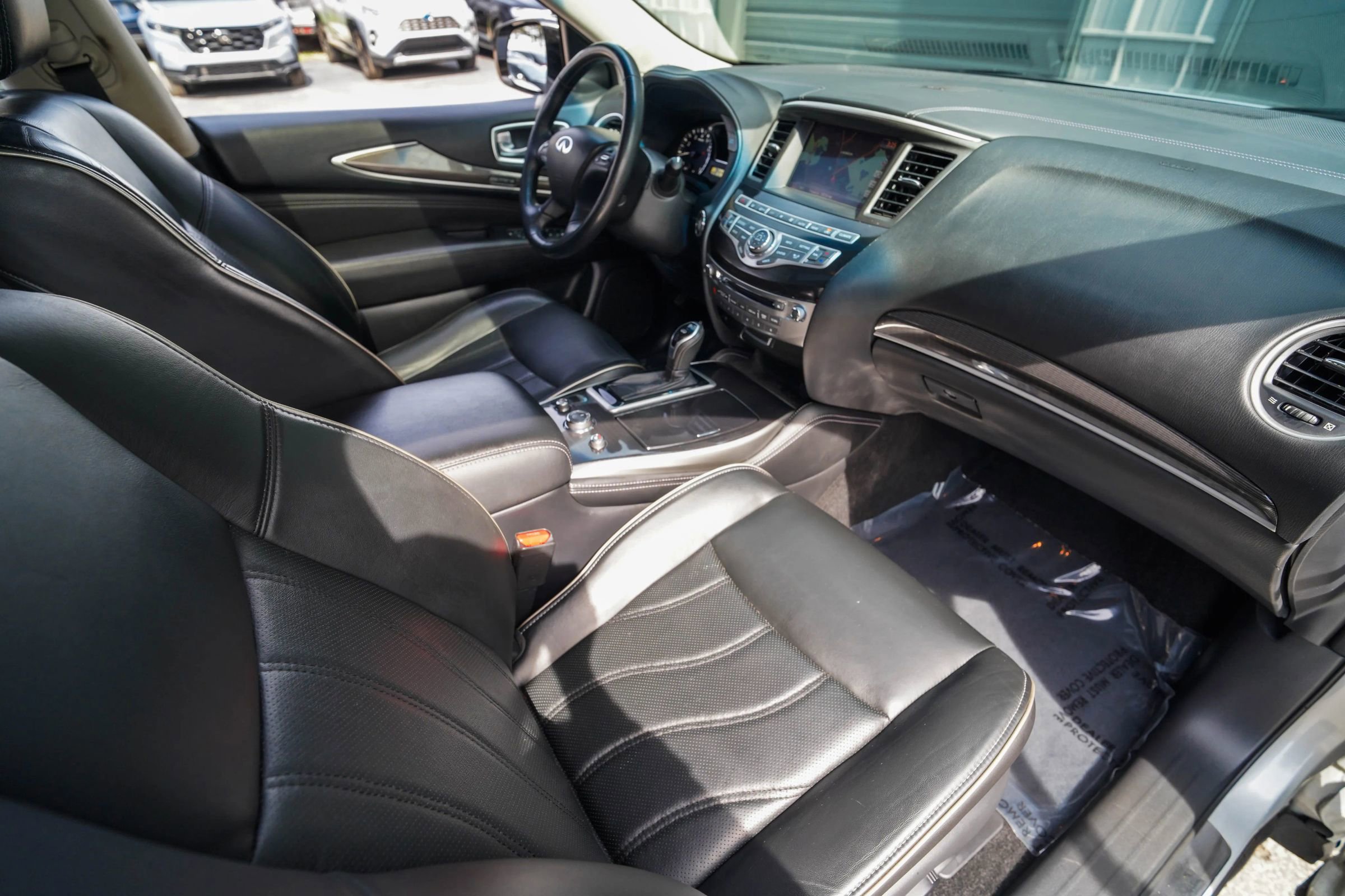 Used 2016 INFINITI QX60 AWD w/ Premium Plus Package image 27