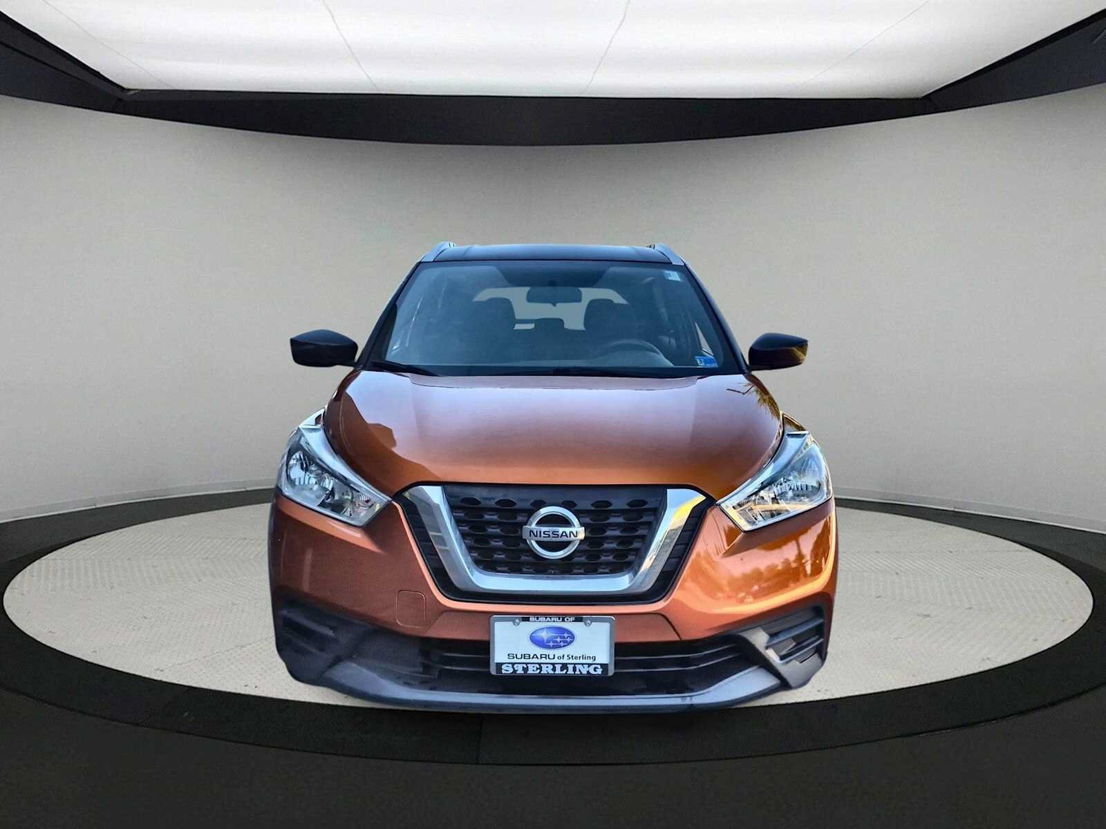 Used 2019 Nissan Kicks SV FWD image 3