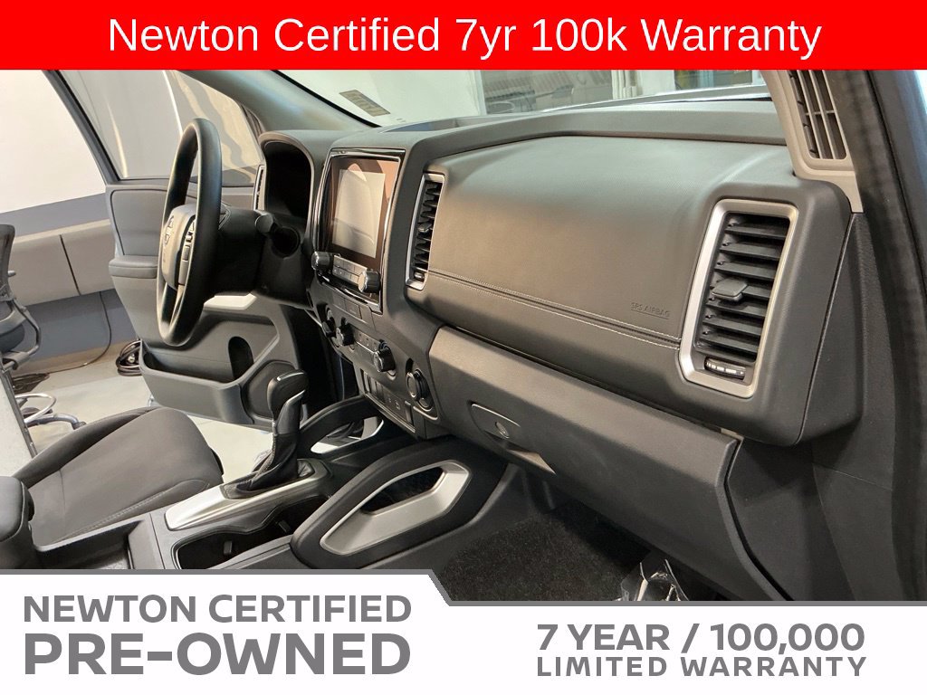 Used 2022 Nissan Frontier SV AWD/4WD image 18