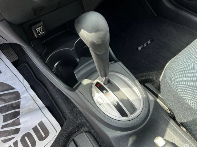 Used 2011 Honda Fit Sport image 34