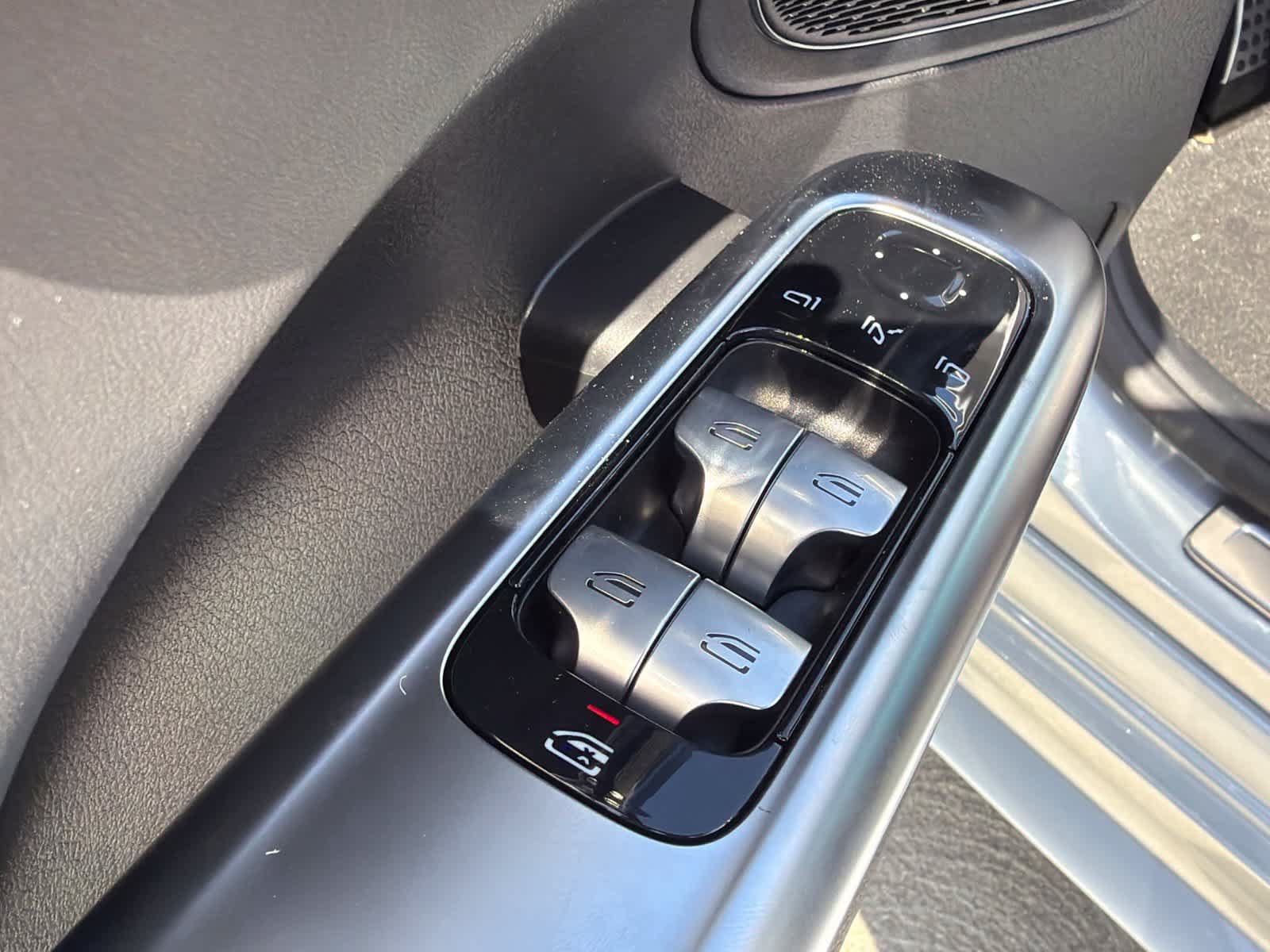New 2026 Mercedes-Benz C 43 AMG 4MATIC Sedan image 20
