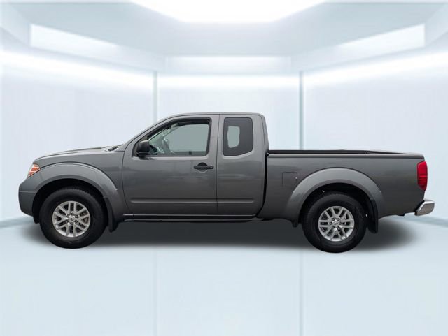 Used 2019 Nissan Frontier SV image 2