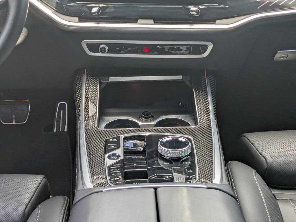 Used 2025 BMW X7 M60i w/ Executive Package AWD/4WD image 6