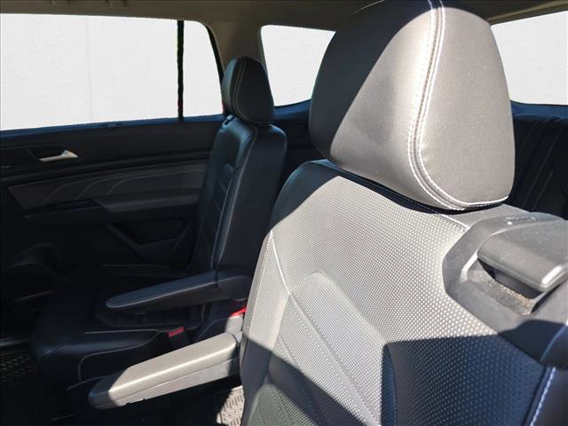 Used 2021 Volkswagen Atlas SEL Premium image 18