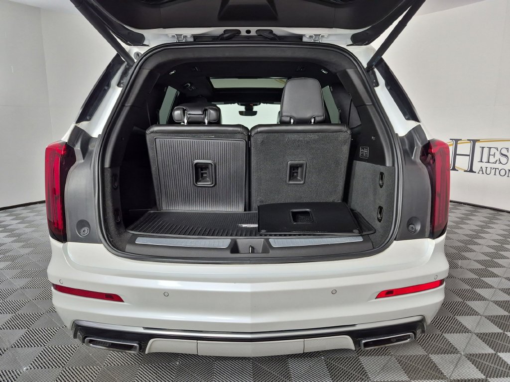 Certified 2020 Cadillac XT6 Premium Luxury w/ Platinum Package AWD/4WD image 35