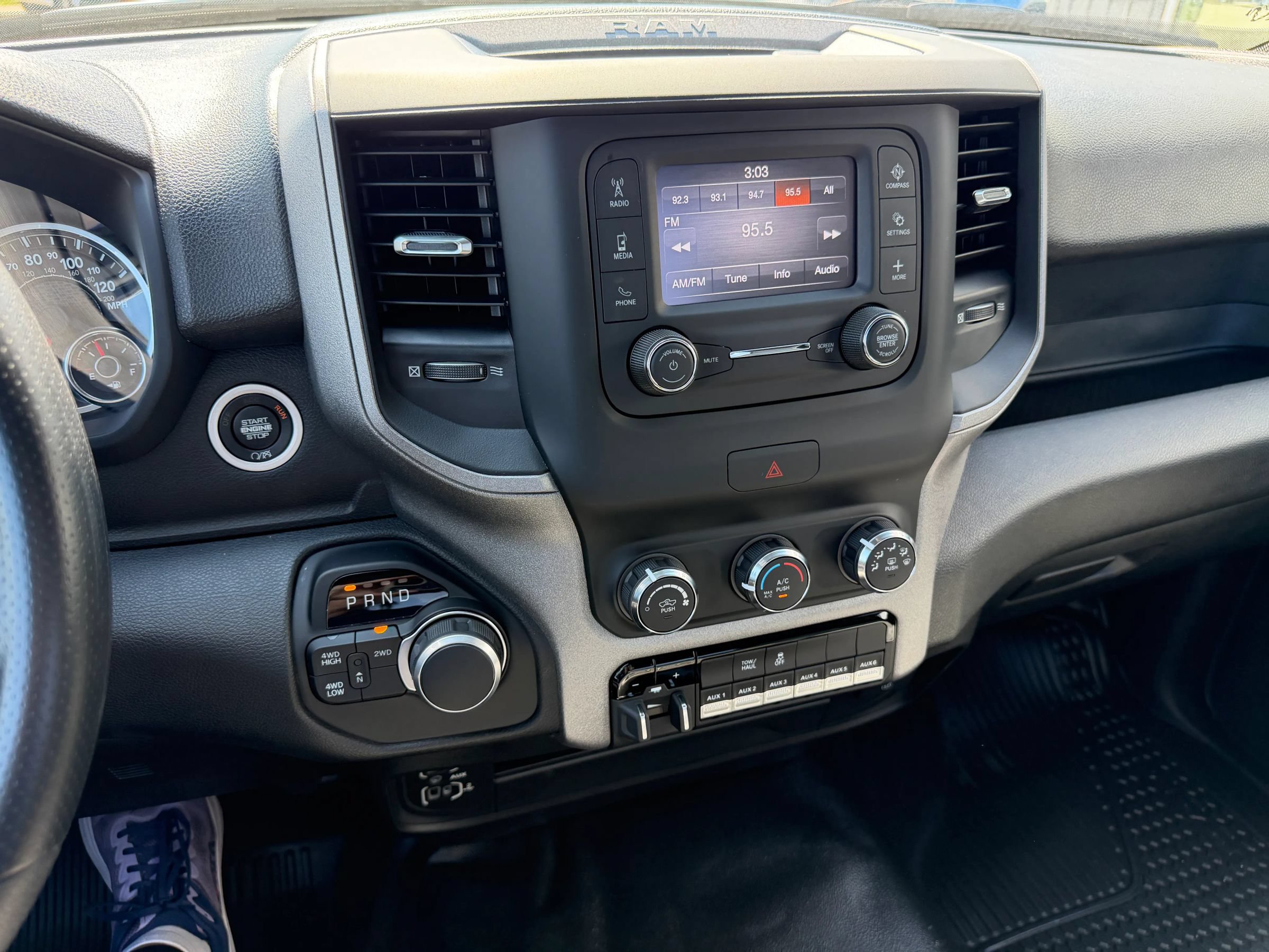 Used 2024 RAM 3500 Tradesman AWD/4WD image 21