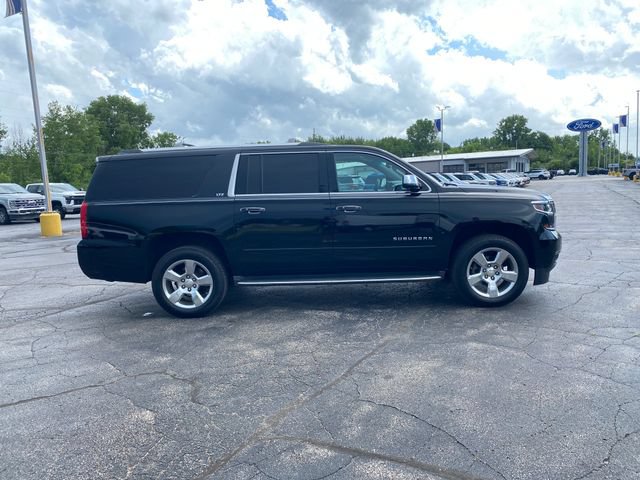 Used 2015 Chevrolet Suburban LTZ RWD image 13