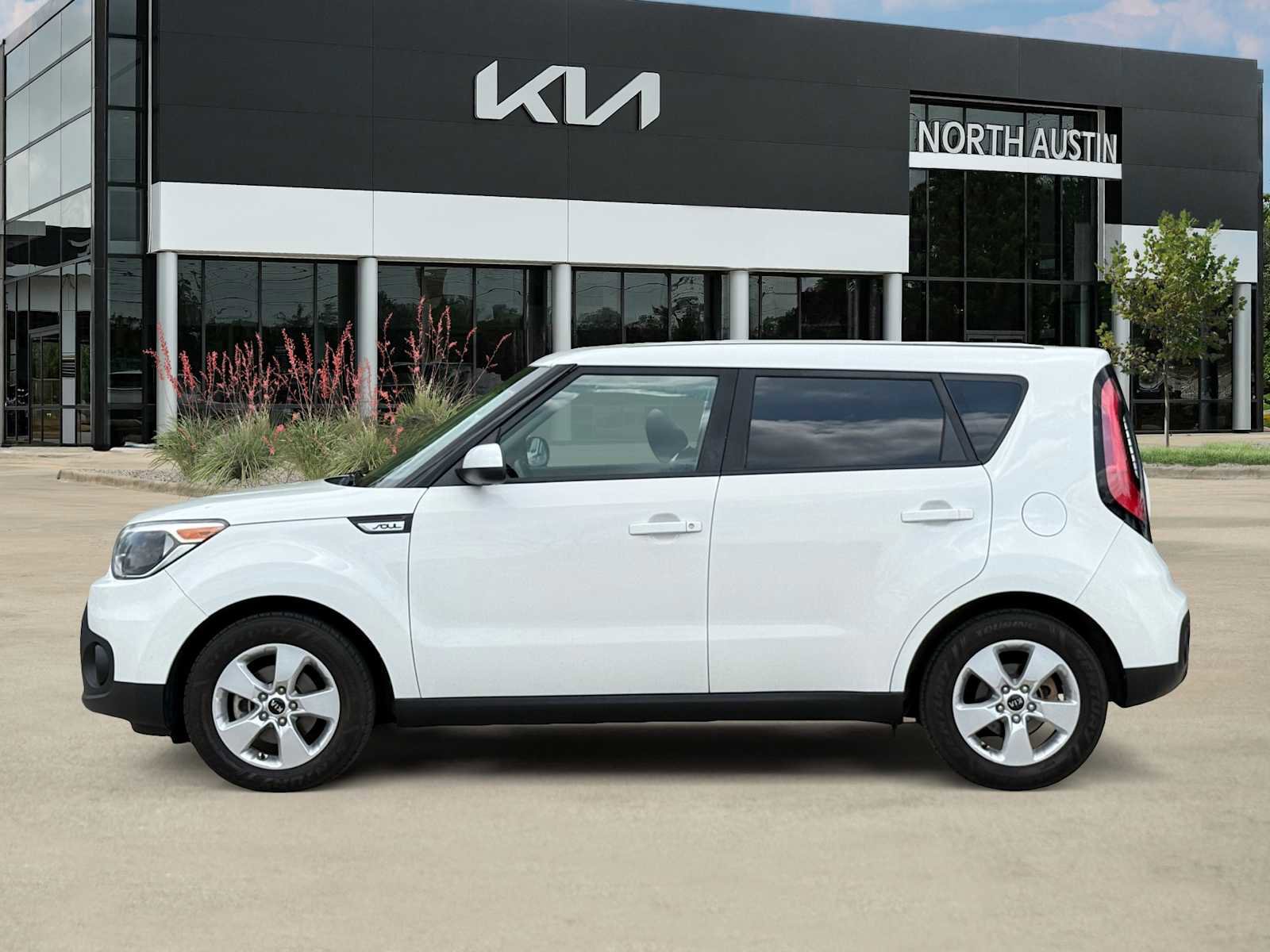 Used 2018 Kia Soul image 8