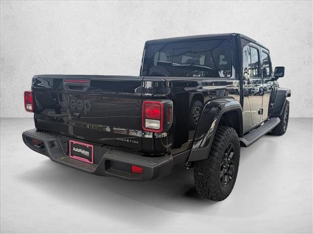 New 2025 Jeep Gladiator Sport image 12