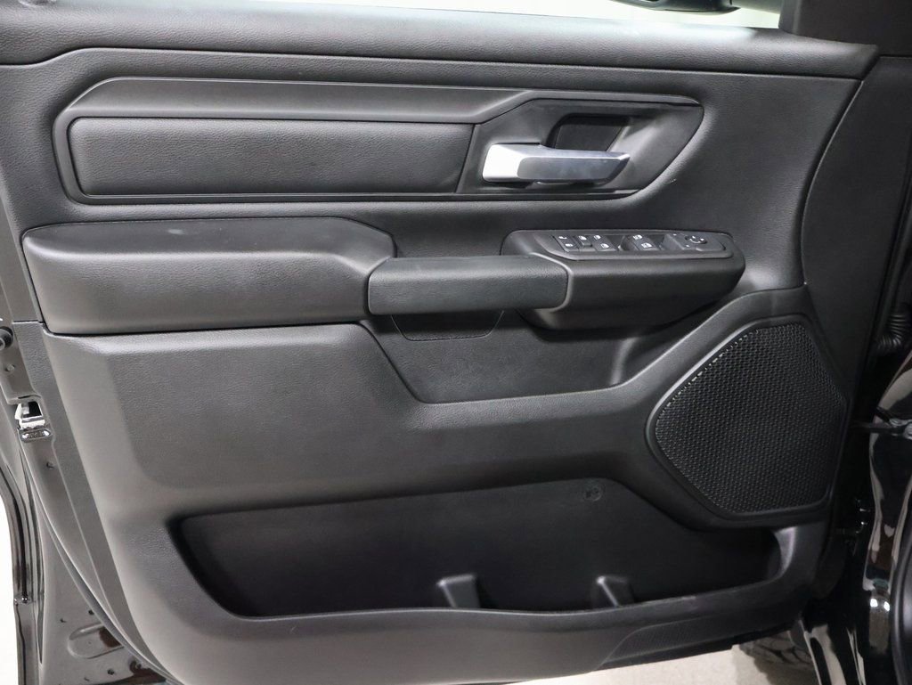 New 2026 RAM 1500 Classic Warlock image 9