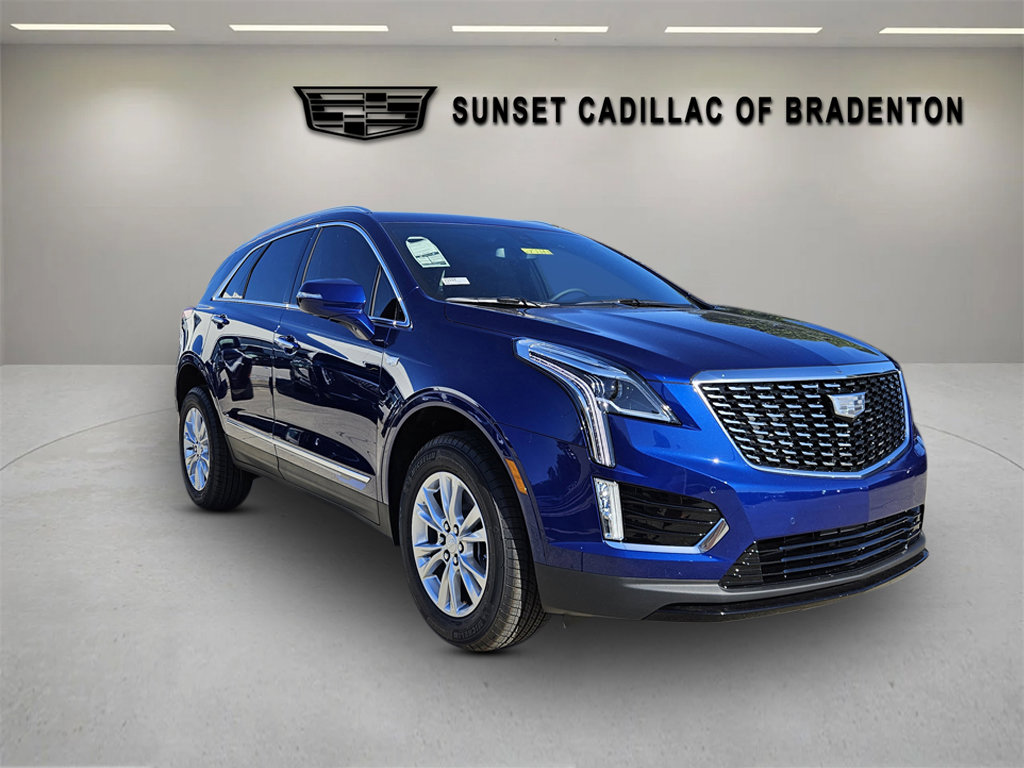 New 2025 Cadillac XT5 Luxury w/ LPO, Floor Liner Package
