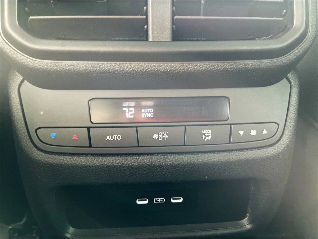 Used 2023 Honda Pilot EX-L image 24