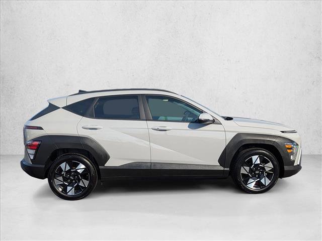 Certified 2025 Hyundai Kona SEL image 4