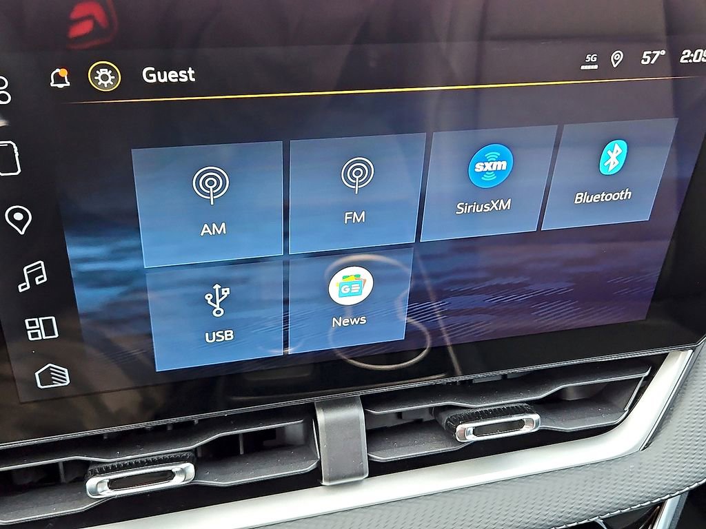 New 2026 Chevrolet Equinox LT w/ Convenience Package II image 12