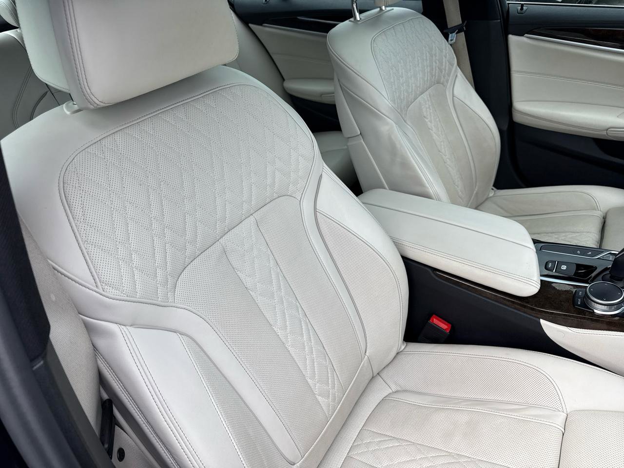 Used 2017 BMW 530i xDrive image 47