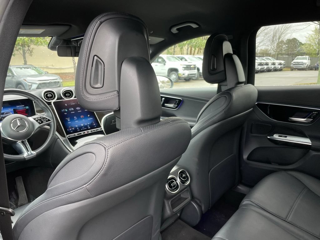 Used 2023 Mercedes-Benz GLC 300 image 27