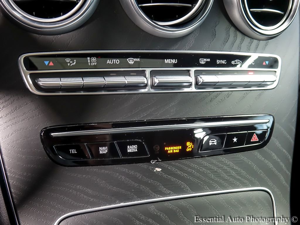 Used 2023 Mercedes-Benz GLC 300 4MATIC Coupe image 19