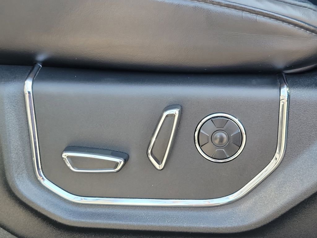 Used 2017 Ford F250 Platinum w/ Platinum Ultimate Package image 18