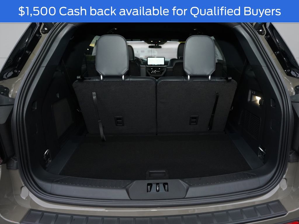 New 2026 Ford Explorer Tremor image 18